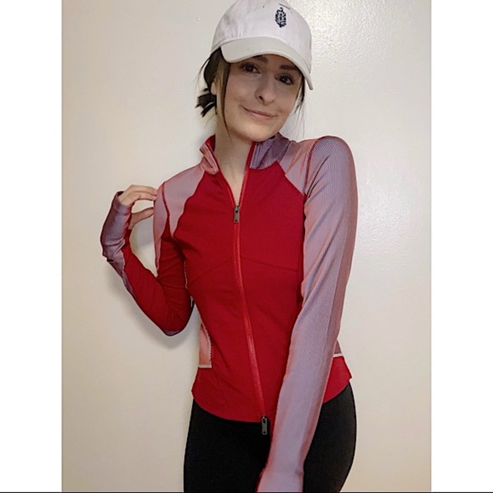 🎉LAST CHANCE🎉 NWT FP Movement Hardio Cardio Jacket / Red Grape - Picture 2 of 6